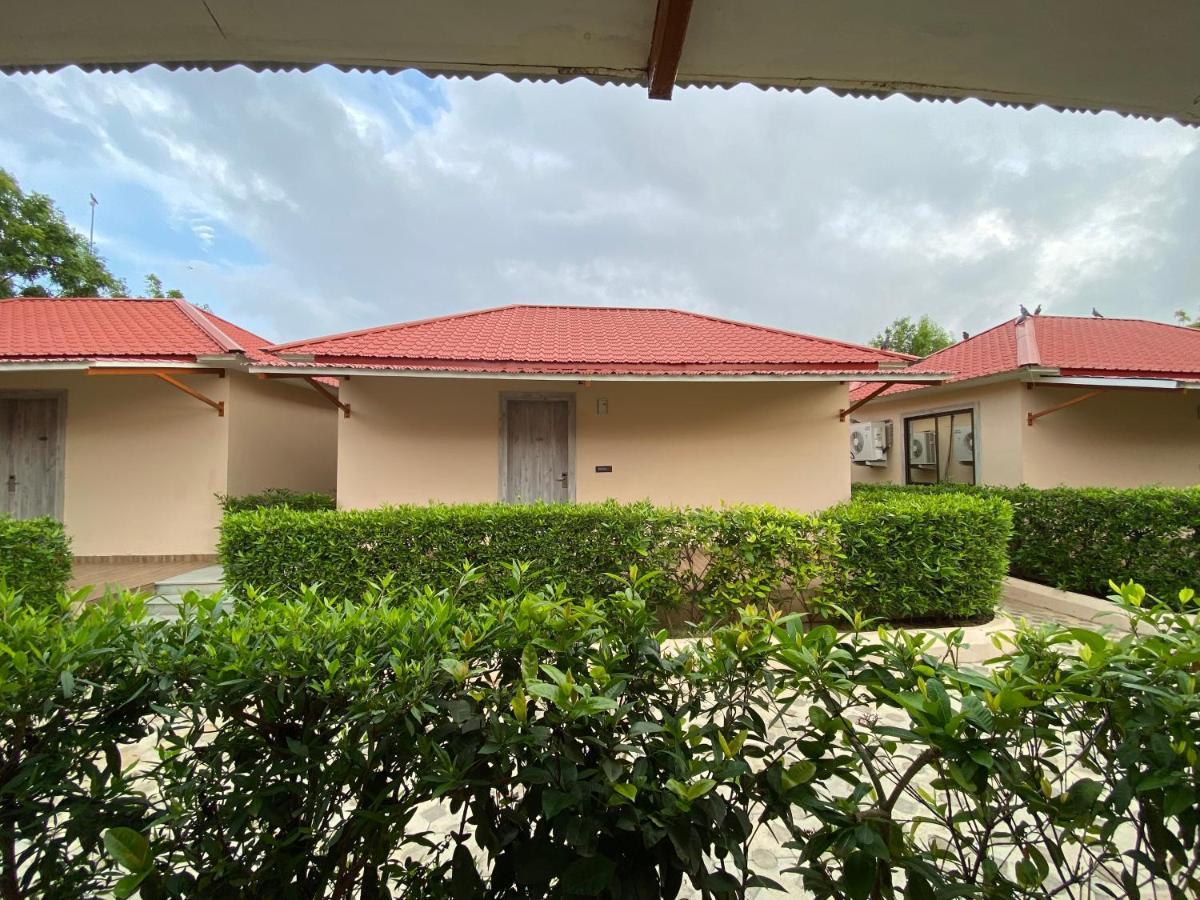 City The Village Beach Resort Laeja Exterior foto