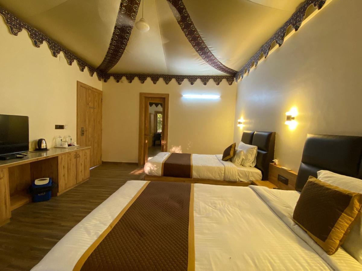 City The Village Beach Resort Laeja Exterior foto